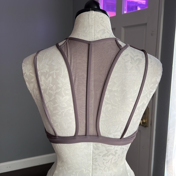 Reebok Sheer Caged Sports Bra - Picture 3 of 8